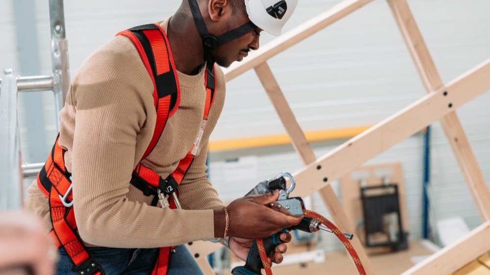 formation travail en hauteur - port des epi pour le travail en hauteur